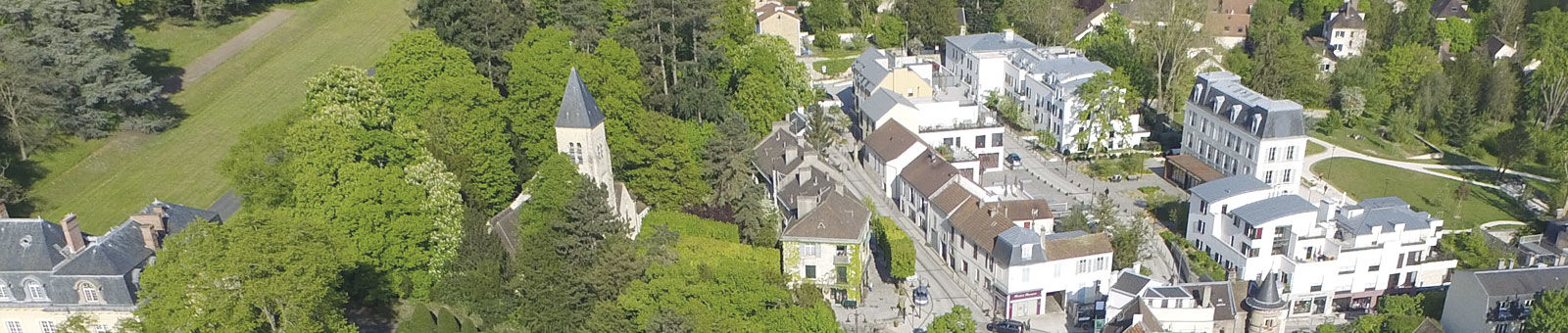 Vue aérienne de Gif-sur-Yvette dans l’Essonne (Île-de-France).