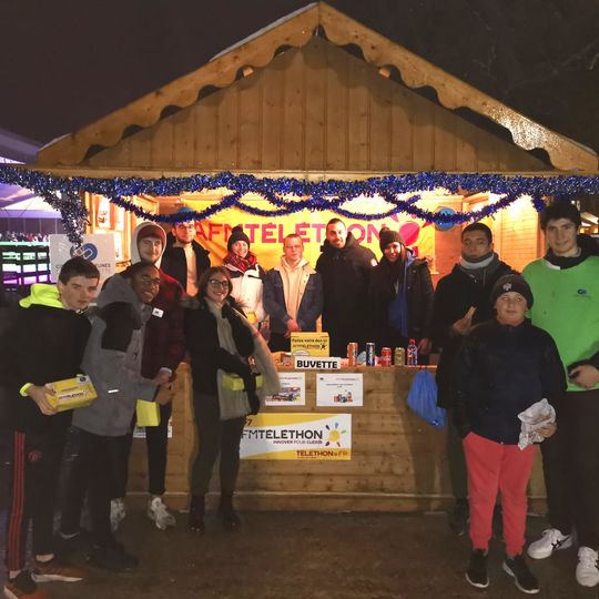 Le Conseil des Jeunes au Marché de Noël