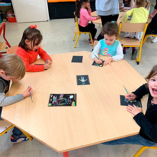 Maternelle - cartes à gratter.