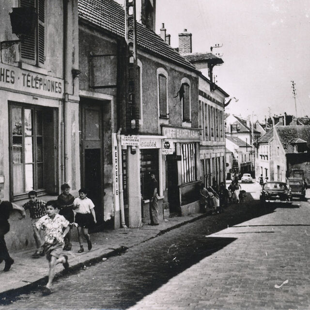 La Grande rue rebaptisée rue Amodru, années 1950