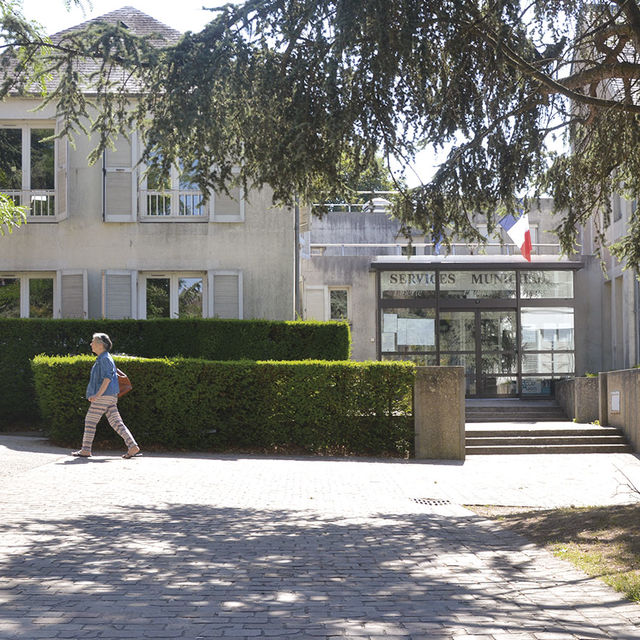 La mairie dans la vallée.