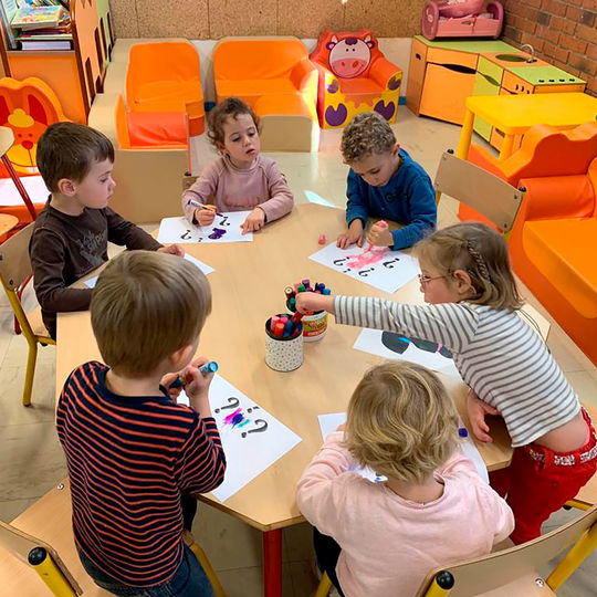 Maternelle - activités manuelles.