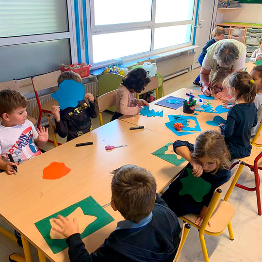 Maternelle - activités manuelles.