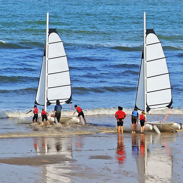 Séjour de voile en été.