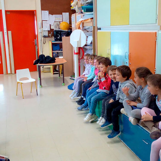 Maternelle - atelier contes.