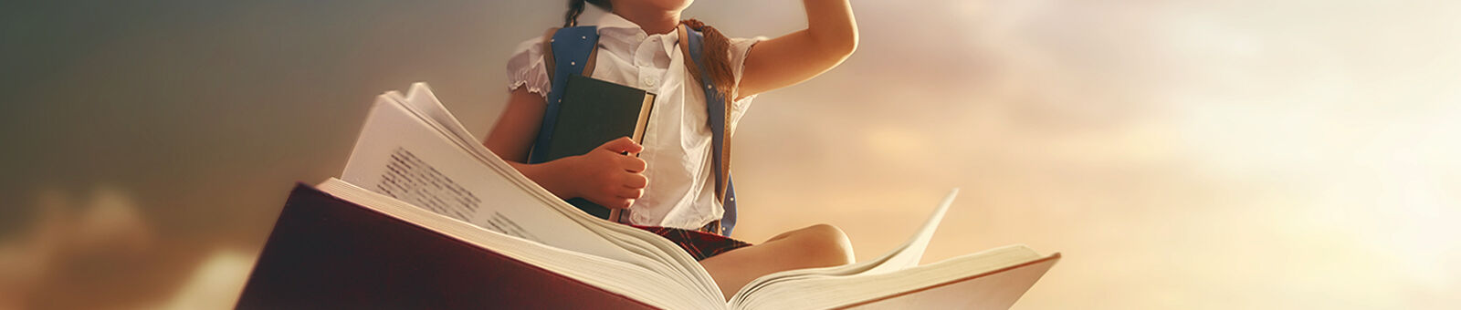 Lectures et atelier créatif autour de l'objet livre pour le jeune public 