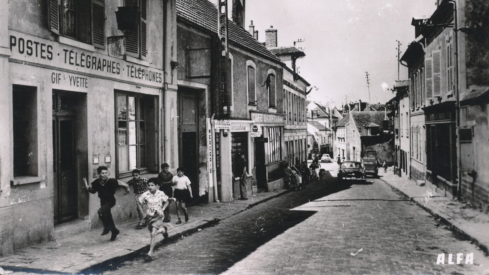 La Grande rue rebaptisée rue Amodru, années 1950