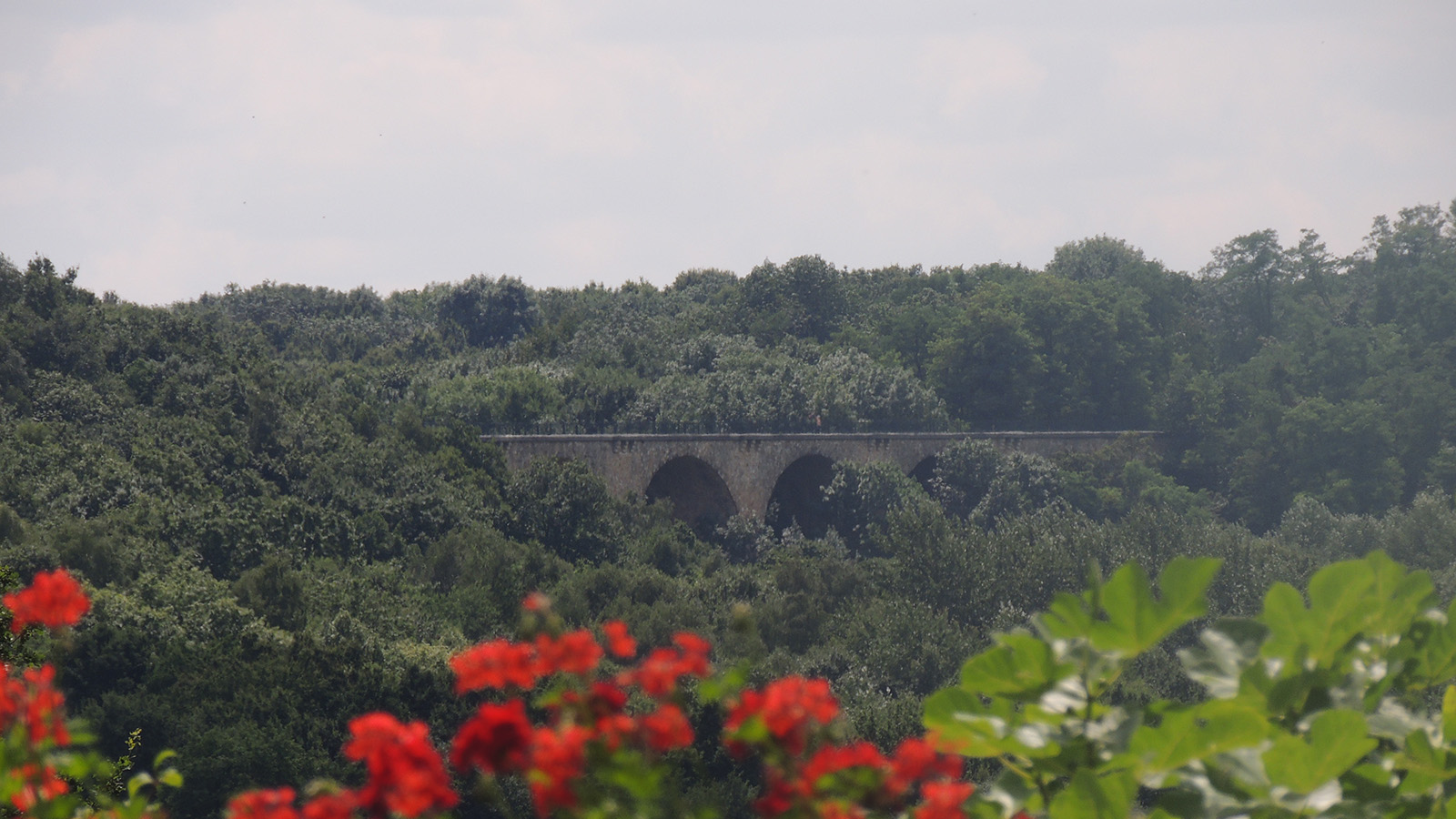 Le viaduc des Fauvettes (Gometz-le-Châtel) vu depuis la Hacquinière