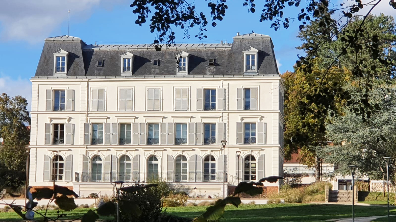 Château du Val Fleury - Coté parc